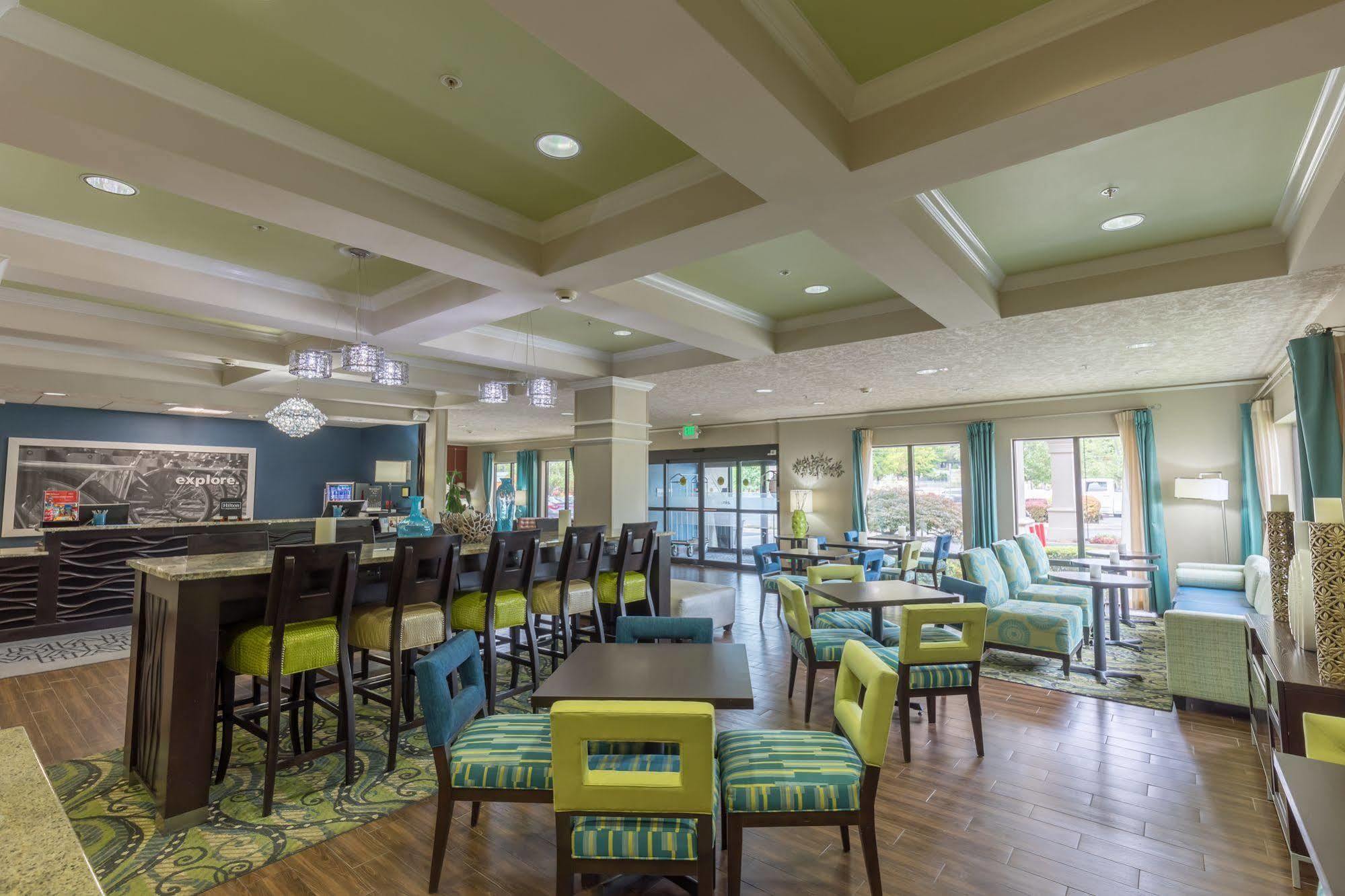 Hampton Inn Eugene Dış mekan fotoğraf