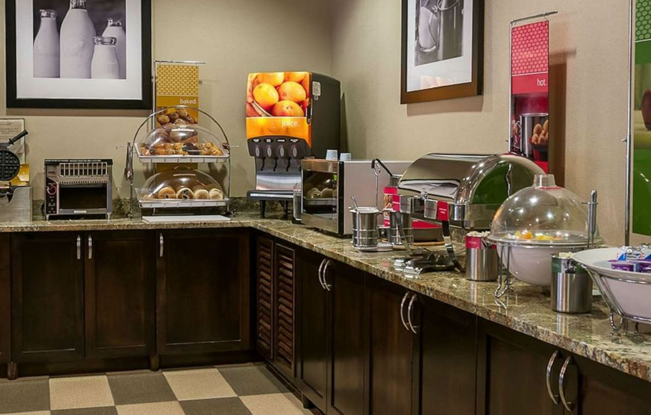 Hampton Inn Eugene Dış mekan fotoğraf